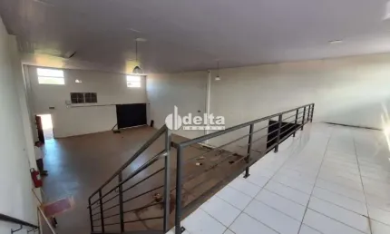 Galpão disponível para venda no bairro Residencial Integração em Uberlândia-MG