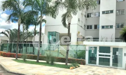 Apartamento disponível para venda no bairro santa mônica em uberlândia-mg