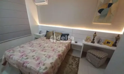 Casa no condomínio village karaíba disponível para locação e venda em uberlândia-mg