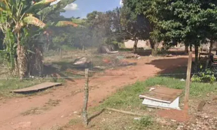 Terreno residencial disponível para venda no bairro Morada Nova em Uberlândia-MG