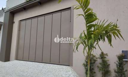 Casa disponível para venda no bairro Vigilato Pereira em Uberlândia MG