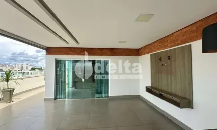 Cobertura disponível para venda no bairro Vigilato Pereira em Uberlândia - MG