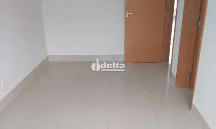 Casa no condomínio Village Paradiso 1 disponível para venda em Uberlândia-MG