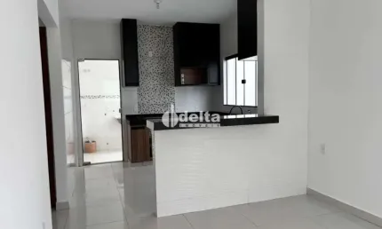 Casa disponível para venda no bairro Novo Mundo em Uberlândia MG
