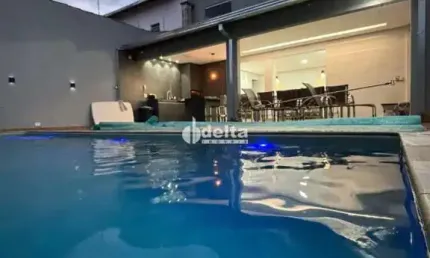 Casa disponível para venda no bairro Jardim Patrícia em Uberlândia MG