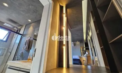 Apartamento disponível para venda no bairro Santa Mônica em Uberlândia-MG