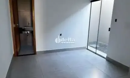 Casa disponível para venda no bairro jardim canaã em uberlândia-mg