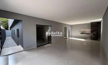 Casa disponível para venda no bairro Mansour em Uberlândia MG