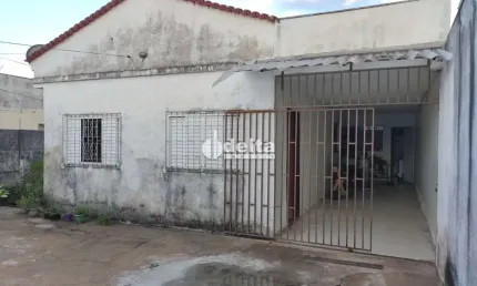 Casa disponível para venda no bairro Martins em Uberlândia MG