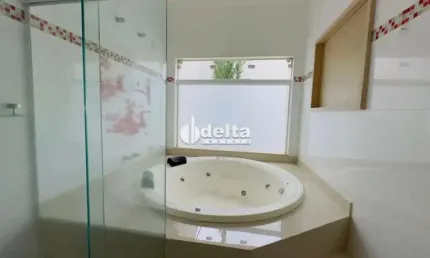 Casa residencial disponível para  venda no bairro cazeca em uberlândia-mg