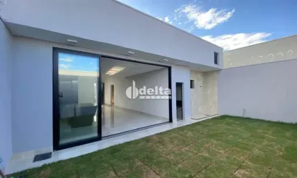 Casa disponível para venda no bairro Verde Umuarama em Uberlândia MG