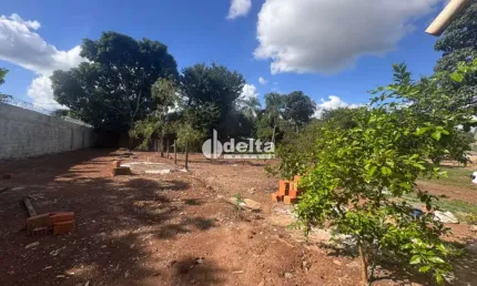 Chácara disponível para venda no bairro Mansões Aeroporto em Uberlândia-MG