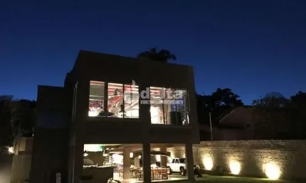 Casa residencial disponível para venda no bairro cidade jardim  em uberlândia-mg