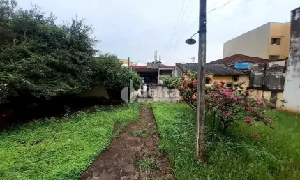 Terreno disponível para Venda 1.872,00 m² no bairro Nossa Senhora Aparecida em Uberlândia-MG