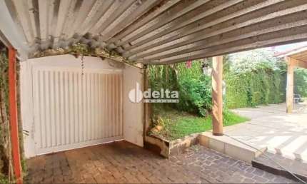 Casa disponível para venda no bairro Tubalina em Uberlândia MG