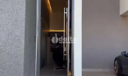 Casa no condomínio Cyrela Landscape - Residencial Ipês disponível para venda em Uberlândia-MG