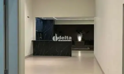 Casa no condomínio splendido disponível para venda em uberlândia-mg