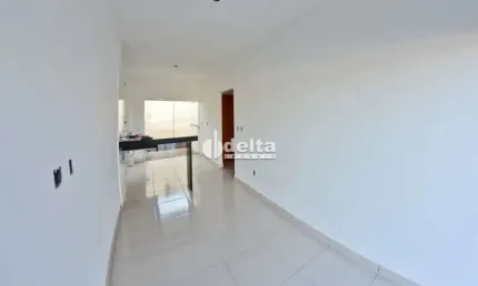 Casa no condomínio Rio Park disponível para venda em Uberlândia-MG