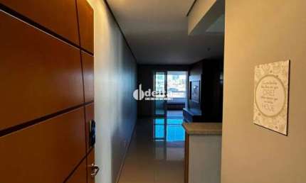 Apartamento disponível para locação e venda no bairro Santa Mônica em Uberlândia-MG