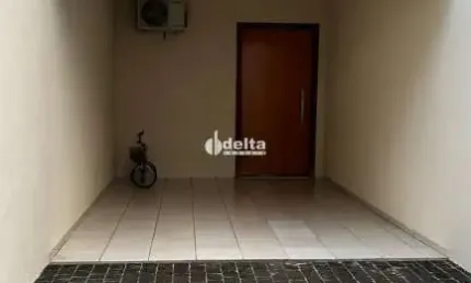 Casa disponível para venda no bairro Alto Umuarama em Uberlândia MG