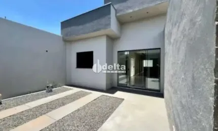 Casa disponível para venda no bairro Novo Mundo em Uberlândia MG