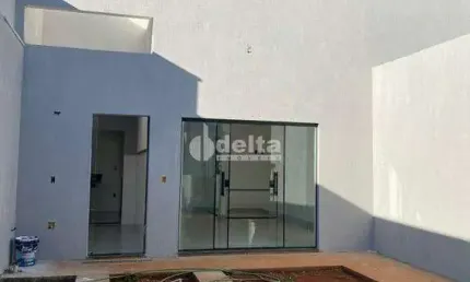 Casa residencial disponível para locação e venda no bairro novo mundo em uberlândia-mg