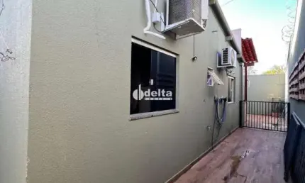Casa disponível para venda no bairro Morada Nova em Uberlândia MG