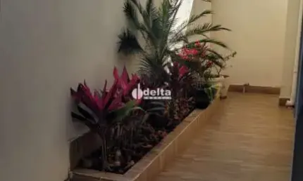 Casa disponível para venda no bairro Chácaras Tubalina E Quartel em Uberlândia MG