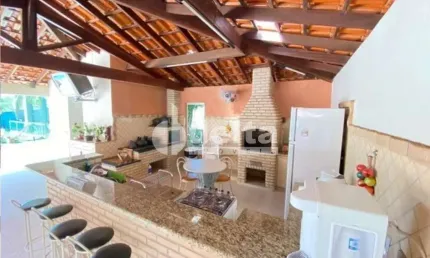 Chácara Residencial disponível para Venda no bairro Mansões Aeroporto em Uberlândia-MG