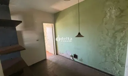 Prédio disponível para venda e locação no bairro santa mônica em uberlândia-mg