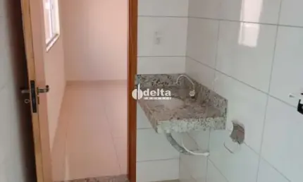 Casa residencial disponível para venda no bairro shopping park em uberlândia-mg.