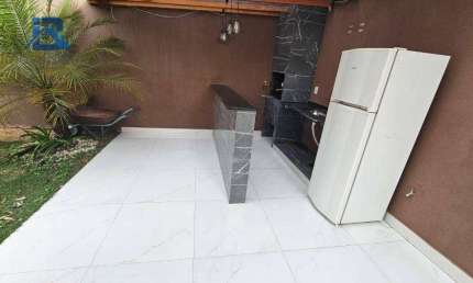 Casa com 3 dormitórios à venda, 140 m² por R$ 650.000,00 - Villaggio Fosuzzi - Itatiba/SP
