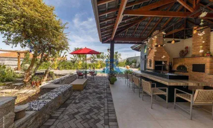 Casa com 6 dormitórios à venda, 860 m² - Parque das Laranjeiras - Itatiba/SP