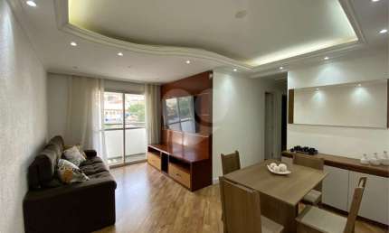 Apartamento com 3 quartos à venda ou para locação em Jardim Das Palmas - SP