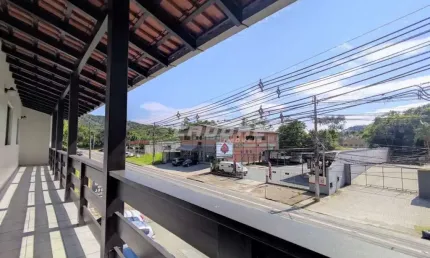 Casa à venda, 5 quartos, 1 suíte, 2 vagas, Valparaíso - Blumenau/SC