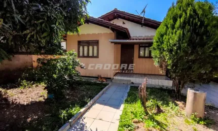 Casa com 3 quartos à venda no Garcia, Blumenau 
