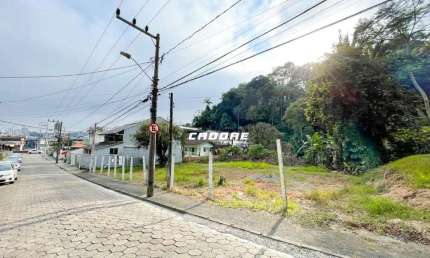 Excelente terreno para locação no bairro Velha I Cadore Imóveis