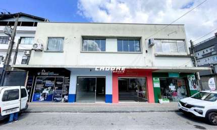 Sala Comercial parta locação no bairro Garcia I Cadore Imóveis.