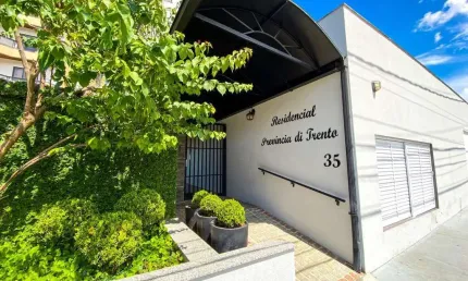 Apartamento com 3 quartos para alugar no Garcia, Blumenau 