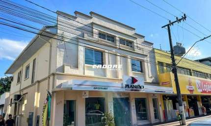 Sala comercial no piso superior no bairro Centro em Gaspar I Cadore Imoveis
