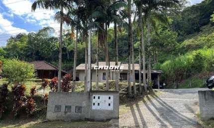 Casa à venda, 6 quartos, 2 vagas, Progresso - Blumenau/SC