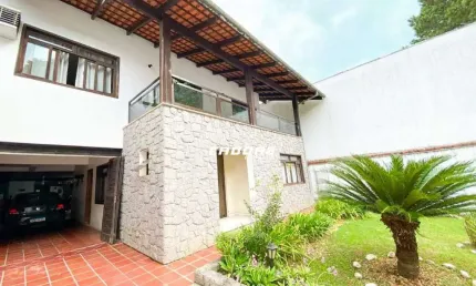 Excelente casa para locação no bairro Progresso I Cadore Imóveis