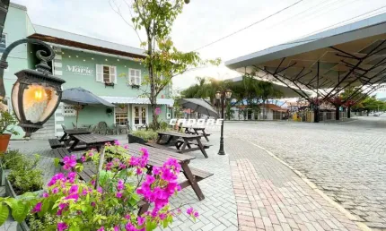 Ponto Comercial localizado na ao lado da Vila Germânica no bairro Velha I Cadore Imóveis