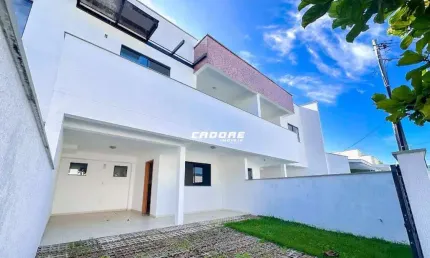 Sobrado No Bairro Velha Central com 3 Dormitórios Sendo 1 Suíte e Área nos Fundos com Churrasqueira ! | Cadore Imóveis