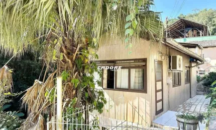 Casa com 3 quartos à venda no Garcia, Blumenau 