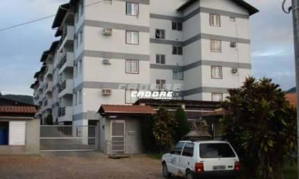 Apartamento com 3 quartos para alugar em Água Verde, Blumenau 