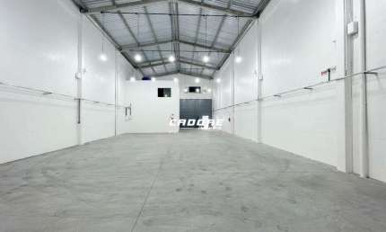 Excelente Galpão no Progresso – 400m² com Escritório e Trifásico