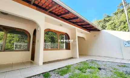 Casa com 3 quartos para alugar no Garcia, Blumenau 