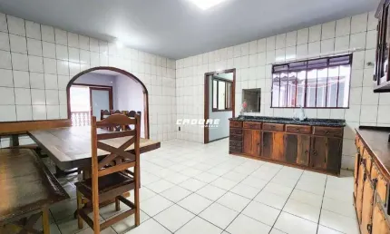 Excelente casa para locação no bairro velha central i cadore imóveis