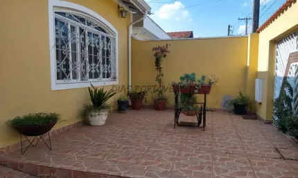 Casa com 3 quartos à venda no Parque Fazendinha, Campinas , 160 m2 por R$ 450.000